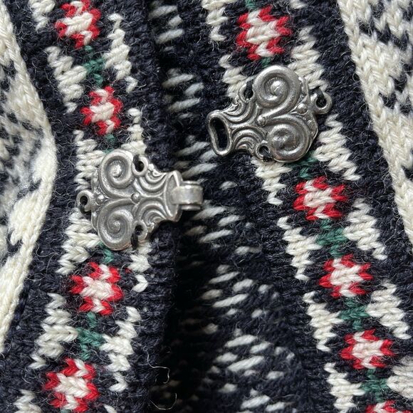 Dale of Norway Wool Knit Cardigan Ski Sweater Nordic Fair Isle Clasp Jacket XS - Picture 8 of 16